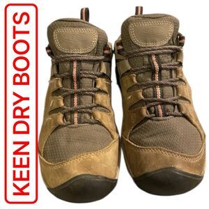 Keen Waterpoof Ankle Boots Women’s 9.5 Brown Leather Upper Hiking Shoes *READ*